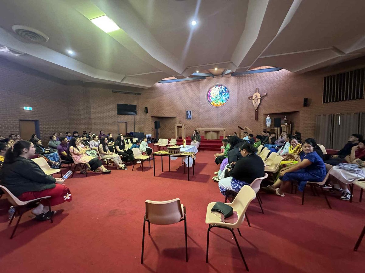 Picture of Samoan edm in the page Samoan members unite in fellowship